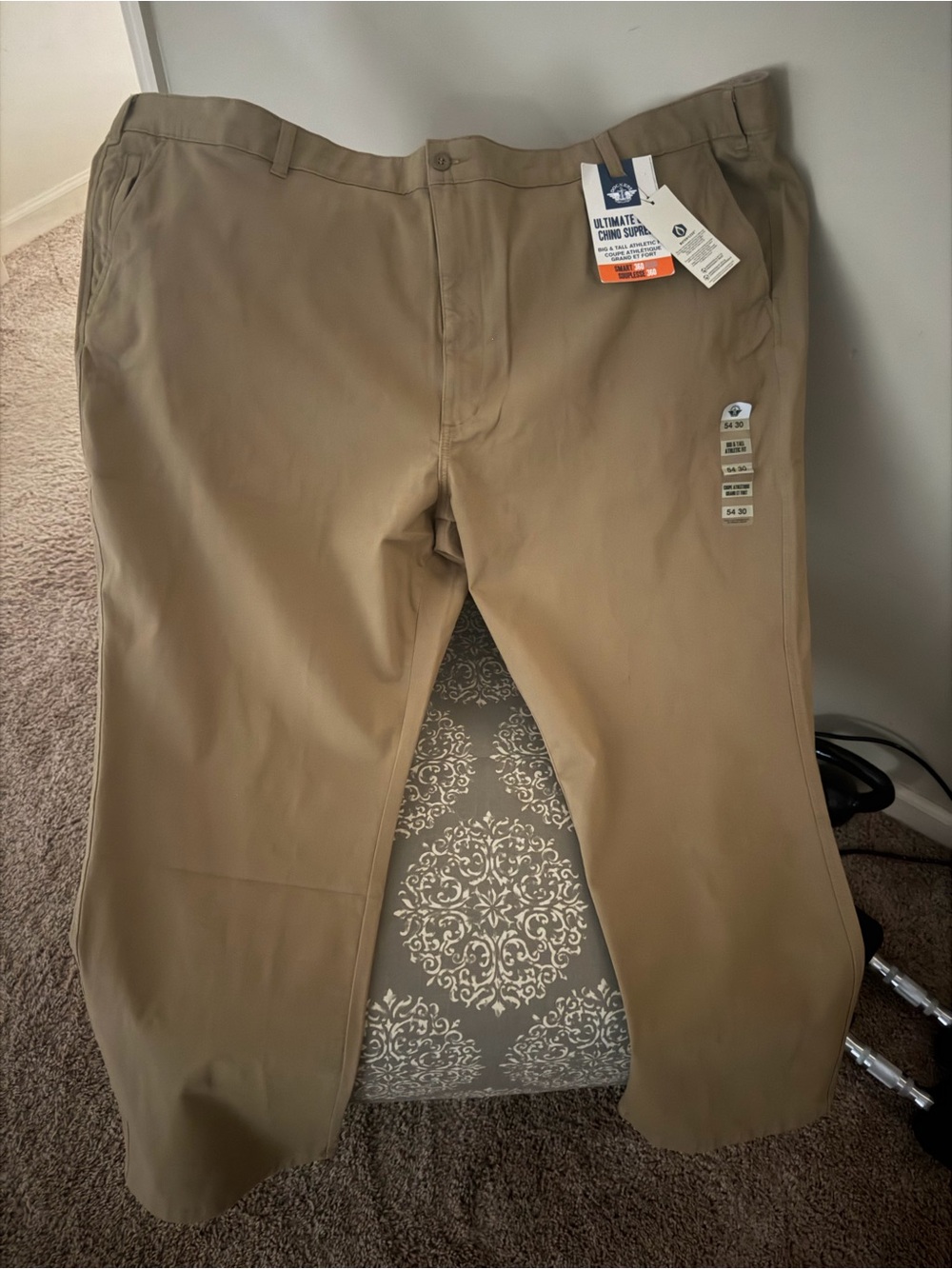 Dockers Men's Khaki Slim-Fit Chino Pants - Light Brown